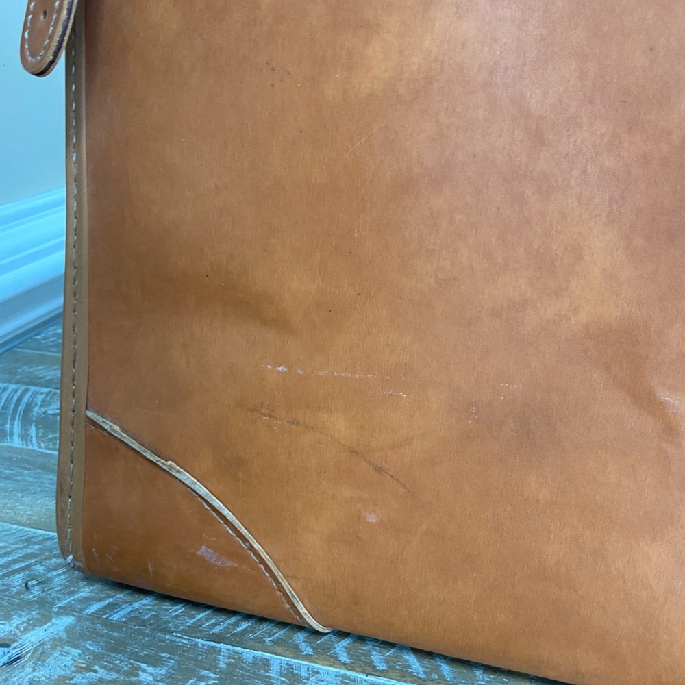 Hartmann Leather-Look Lined
Weekender Tote Brief Case Adjustable Straps CLASSIC! - Picture 12 of 13